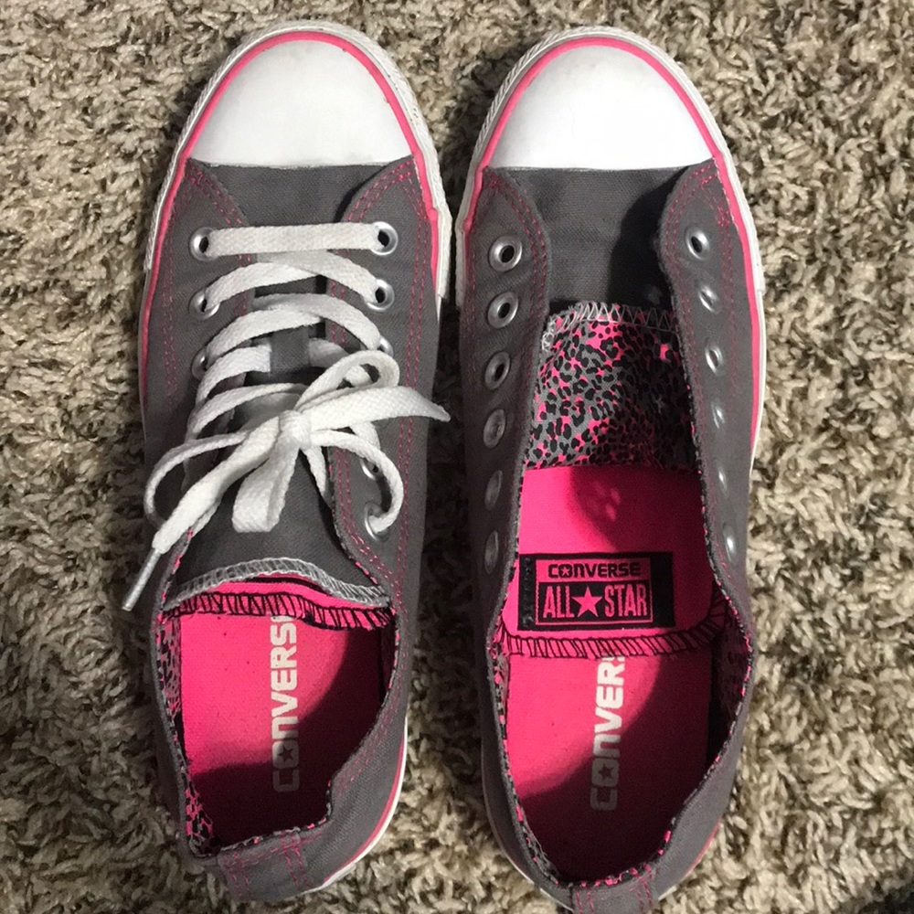 Converse- pink and cheetah